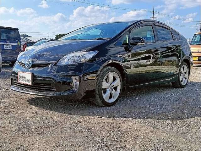 トヨタ プリウス