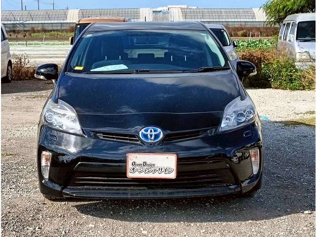 トヨタ プリウス