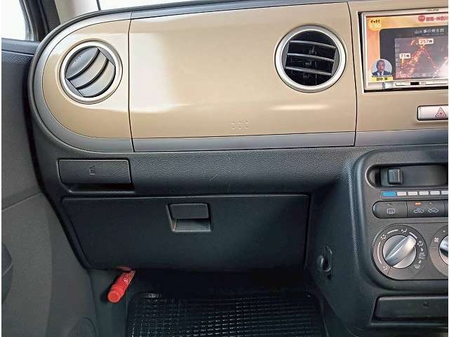 スズキ アルトラパン