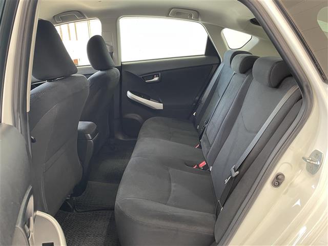 トヨタ プリウス