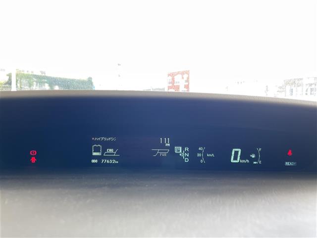 トヨタ プリウス