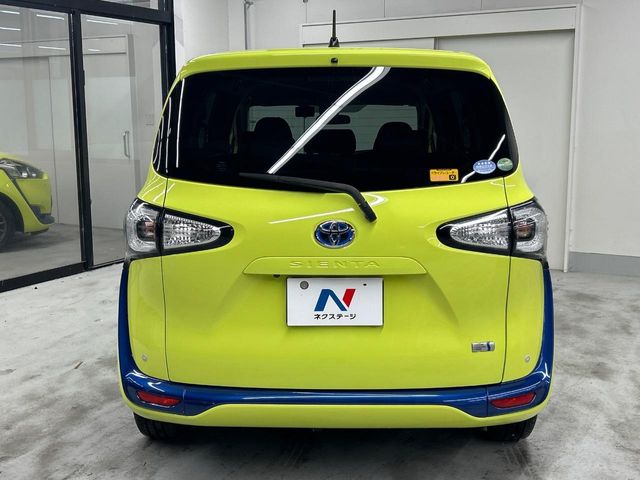 トヨタ シエンタ