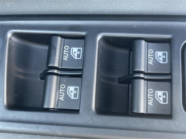 ジープ レネゲード