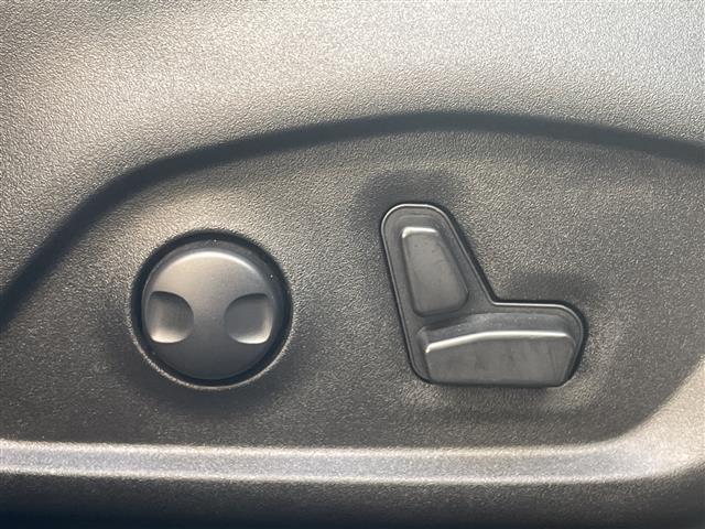 ジープ レネゲード