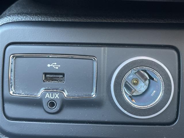 ジープ レネゲード