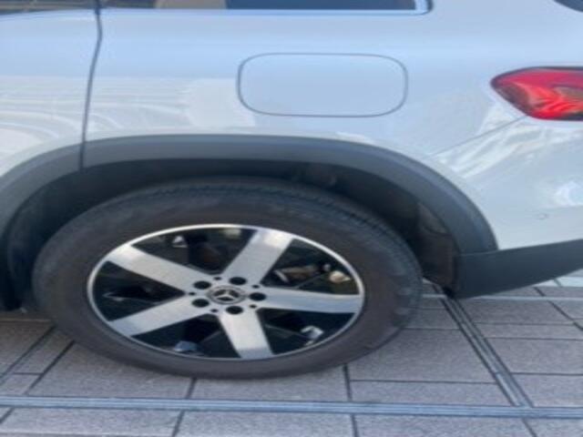 メルセデス・ベンツ GLB