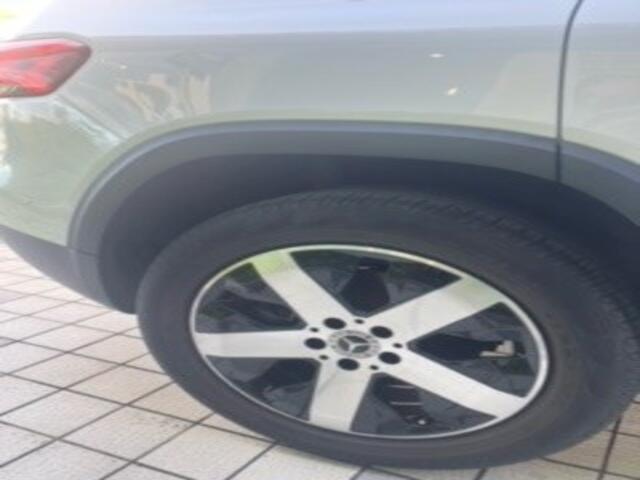 メルセデス・ベンツ GLB