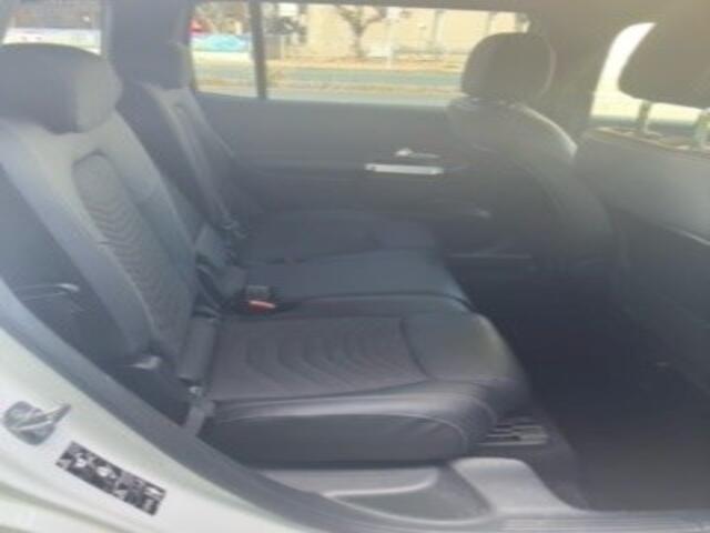 メルセデス・ベンツ GLB