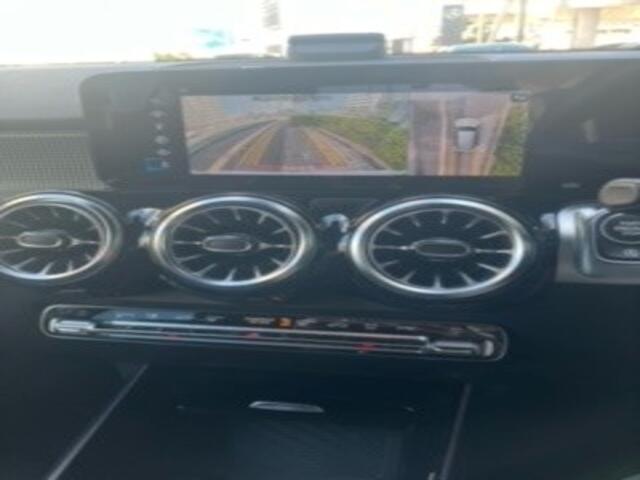 メルセデス・ベンツ GLB