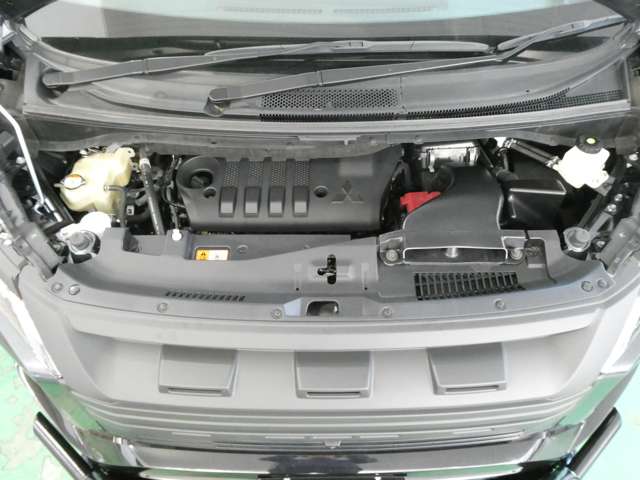 三菱 デリカD：5