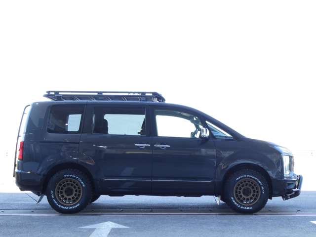 三菱 デリカD：5