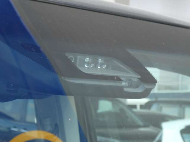 三菱 デリカD：5