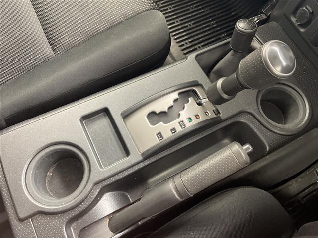 トヨタ FJクルーザー