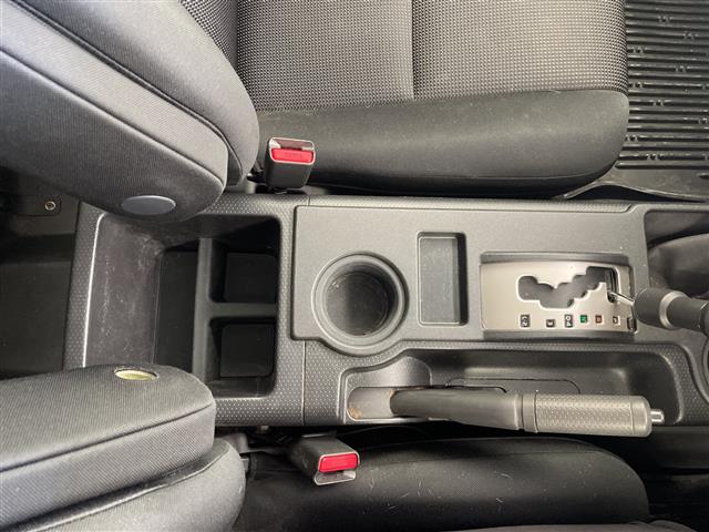 トヨタ FJクルーザー