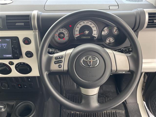 トヨタ FJクルーザー