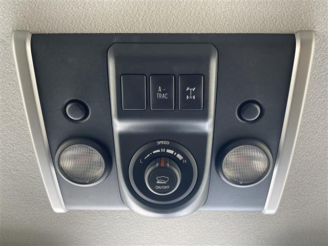 トヨタ FJクルーザー