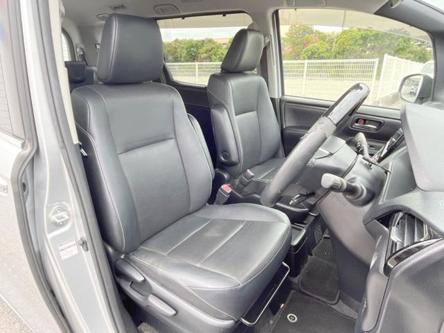 トヨタ エスクァイア