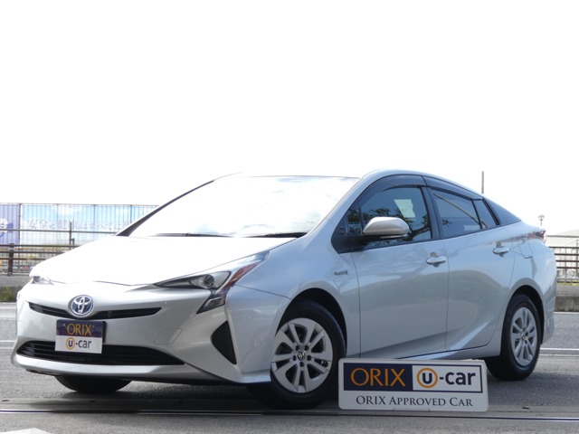 トヨタ プリウス