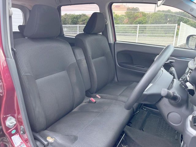 ダイハツ ムーヴ