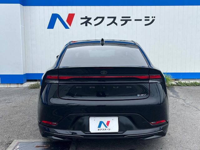 トヨタ プリウス