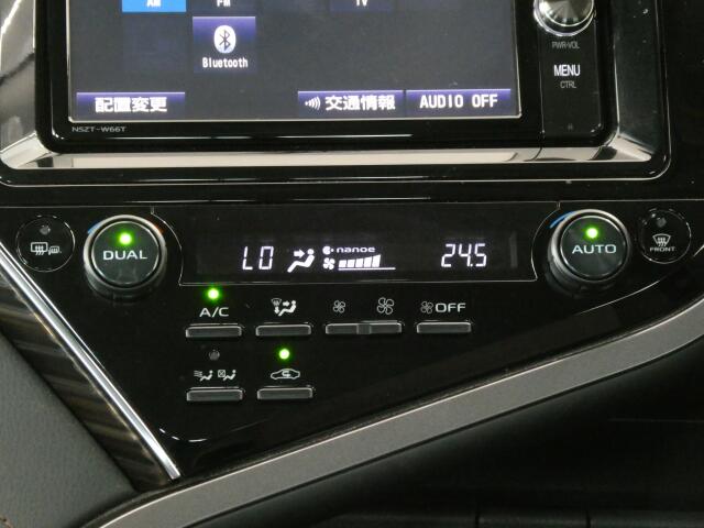 トヨタ カムリハイブリッド