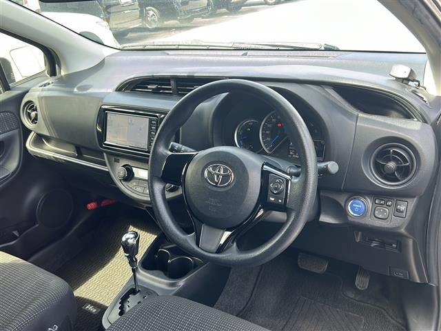 トヨタ ヴィッツ