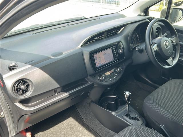 トヨタ ヴィッツ