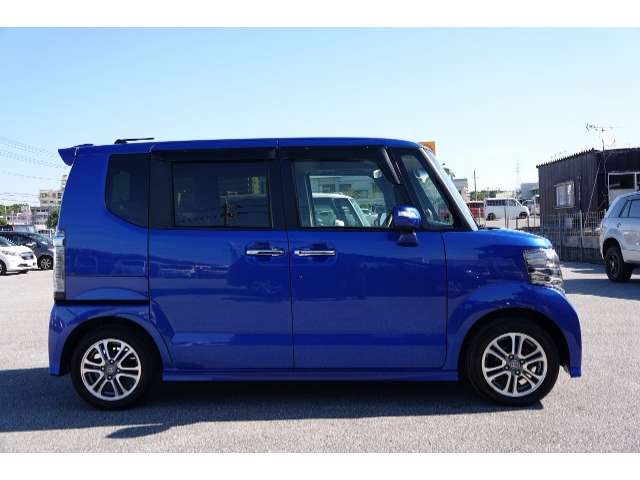 ホンダ N-BOX