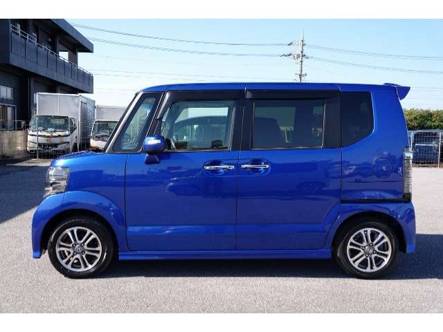 ホンダ N-BOX