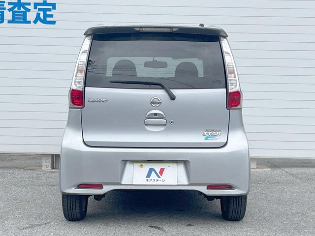 日産 デイズ