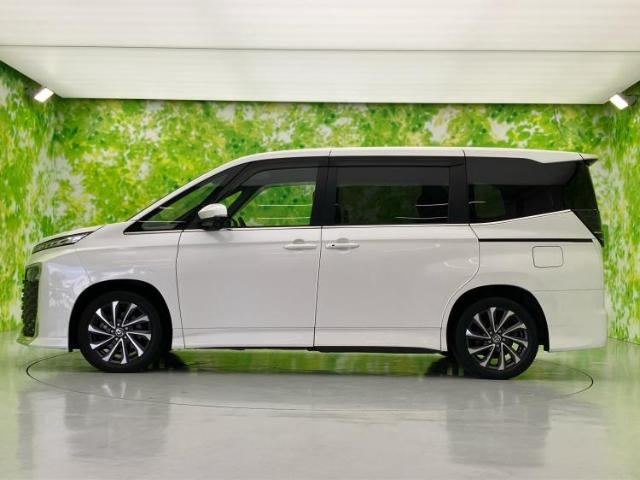 トヨタ ヴォクシー