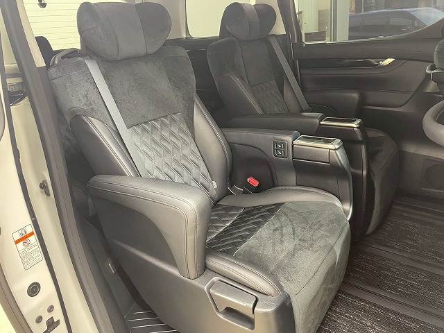 トヨタ アルファード