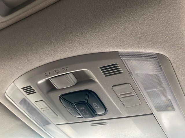 トヨタ ヴェルファイア