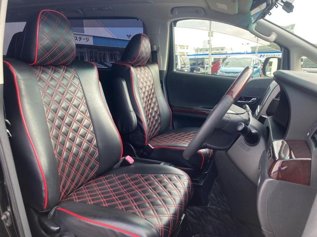 トヨタ ヴェルファイア