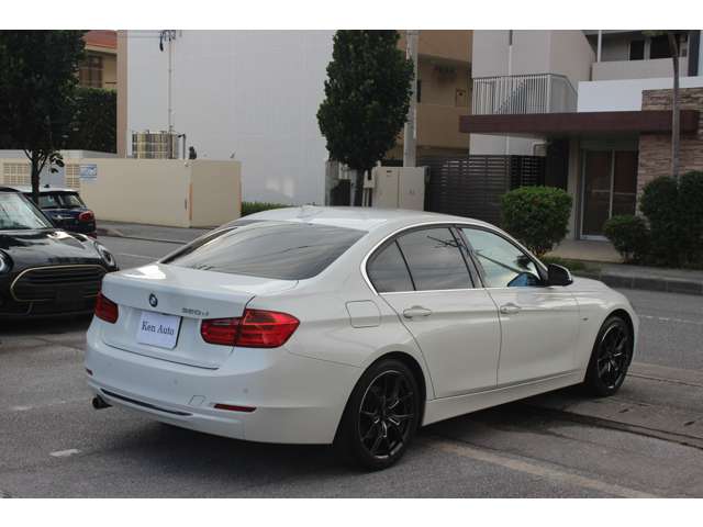BMW 3シリーズ