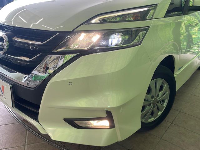 日産 セレナ