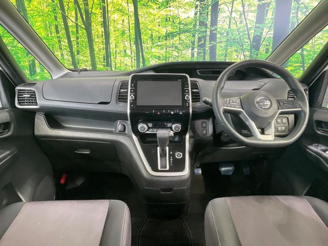 日産 セレナ