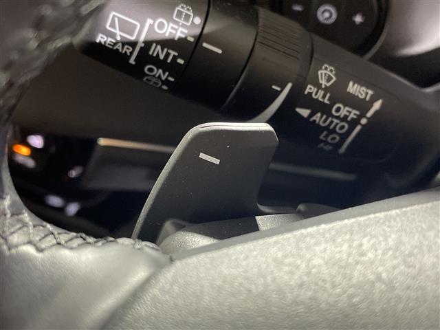 国産車その他 ヴェゼル ハイブリッド