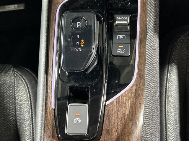 日産 ノートオーラ