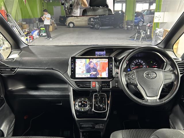 トヨタ ヴォクシー