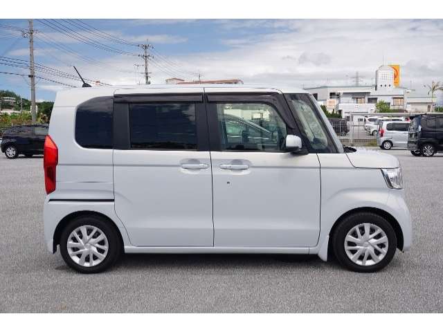 ホンダ N-BOX