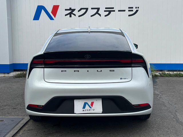 トヨタ プリウス