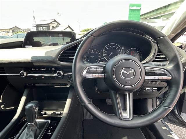 マツダ MAZDA3セダン