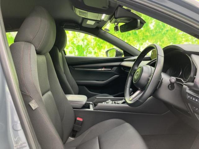マツダ MAZDA3ファストバック