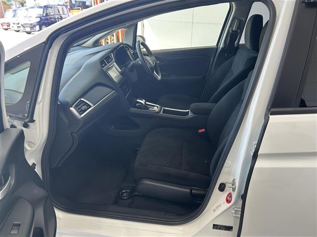 国産車その他 シャトル