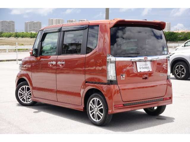 ホンダ N-BOX