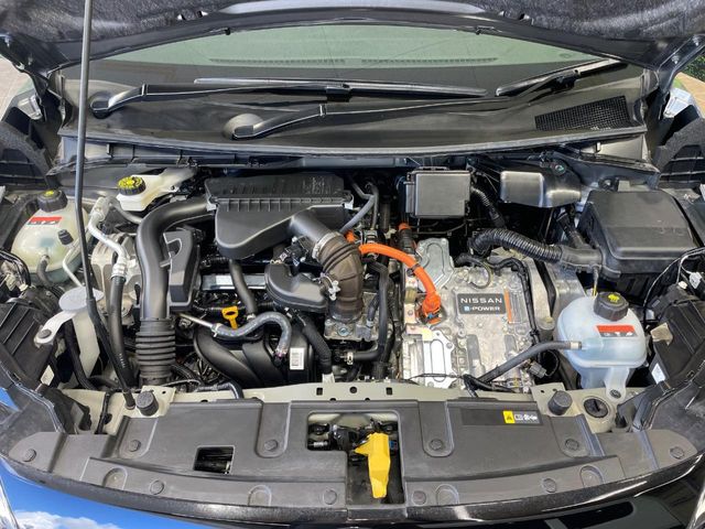 日産 ノートオーラ