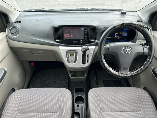 トヨタ ピクシスエポック