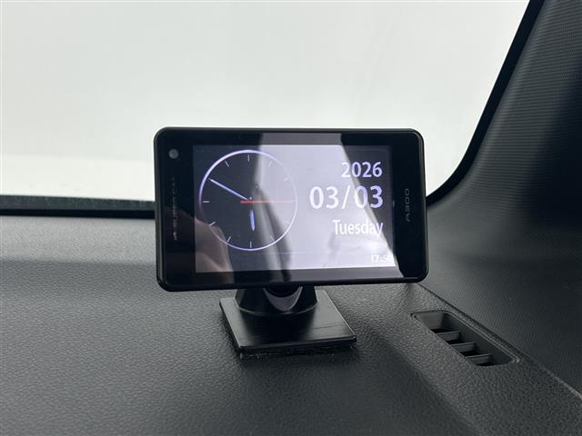 トヨタ ピクシスメガ