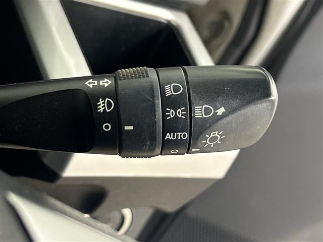 トヨタ ピクシスメガ